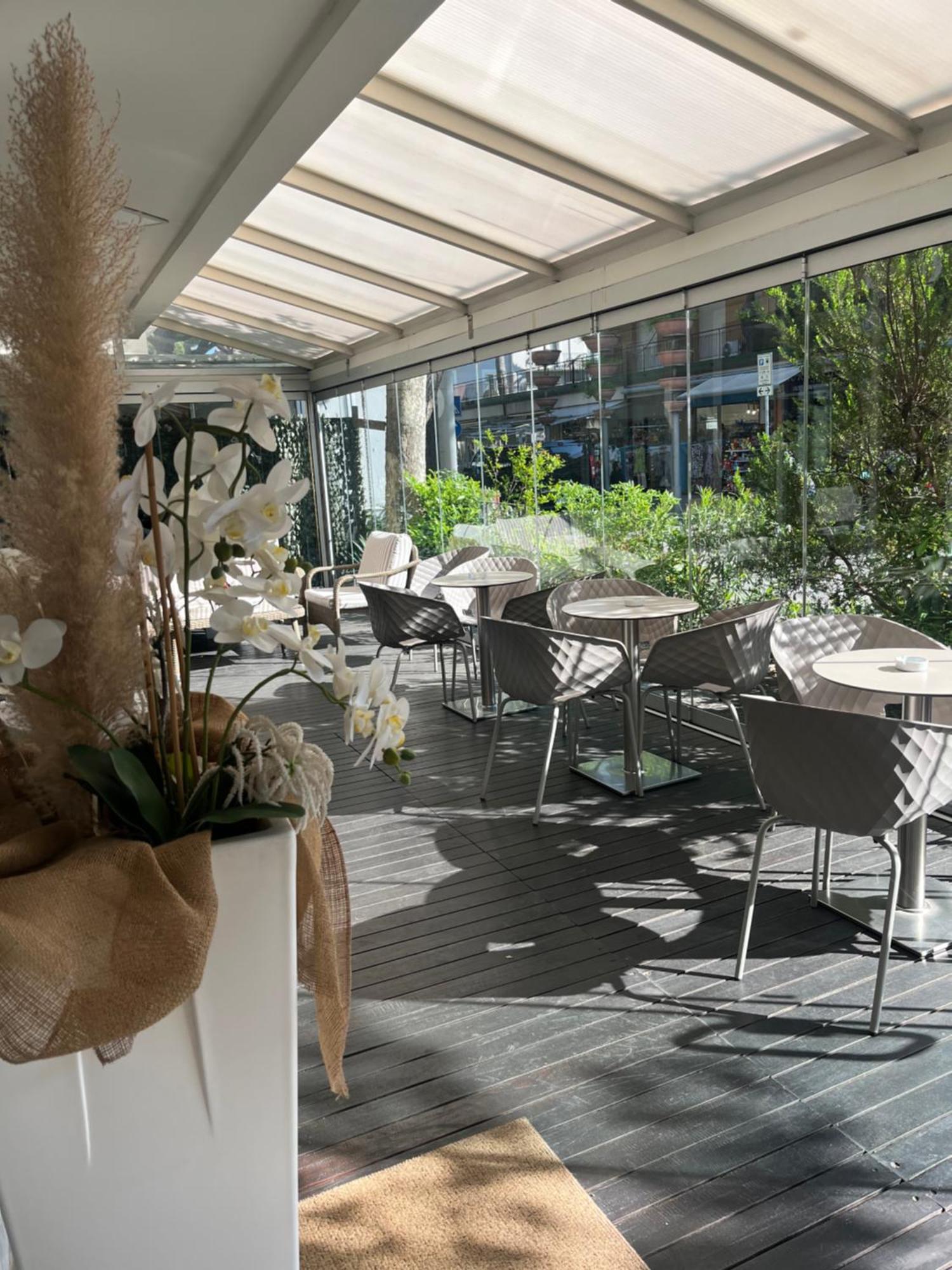 Hotel Mon Pays 리치오네 외부 사진